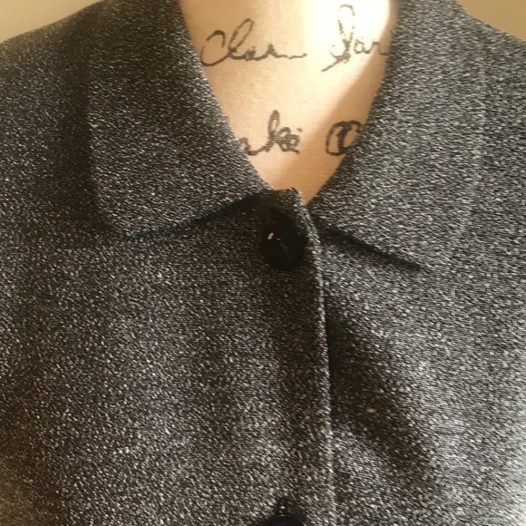 Women’s Long Sleeve Blazer - Picture 2 of 9